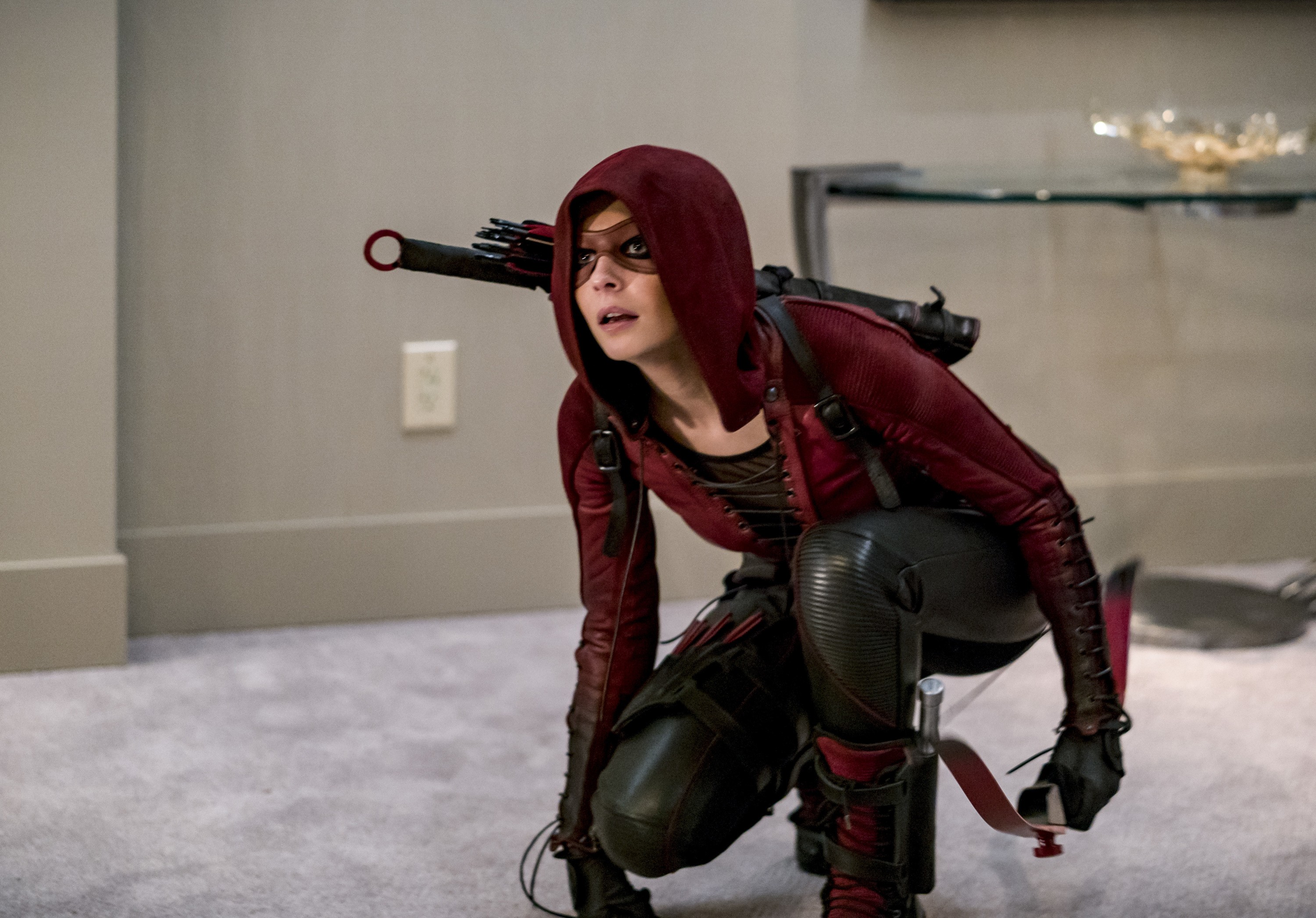 who plays thea queen on arrow