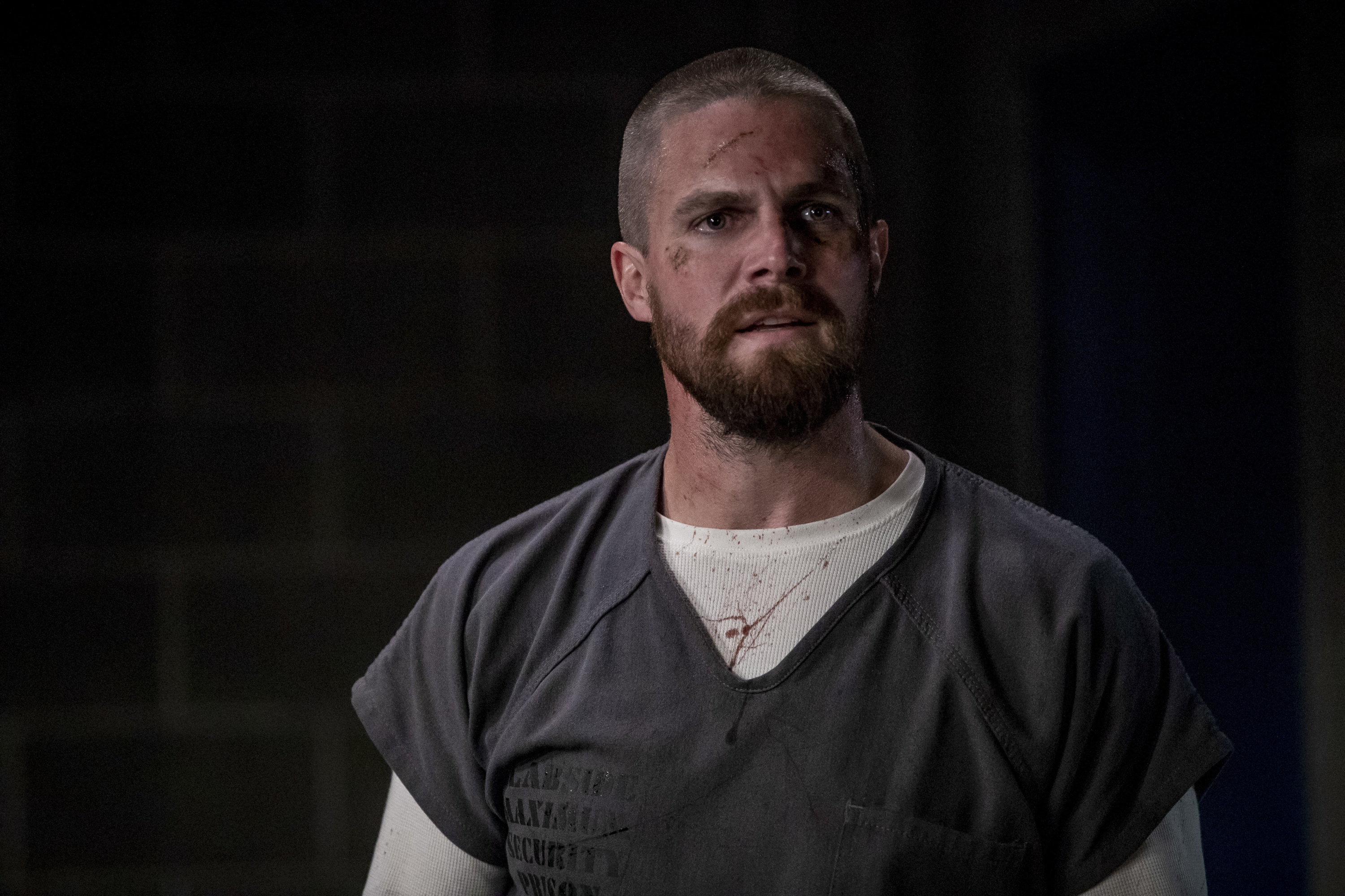 Arrow Oliver Queen Is In Serious Trouble In The New Promo For Season 7 Episode 4 Level Two